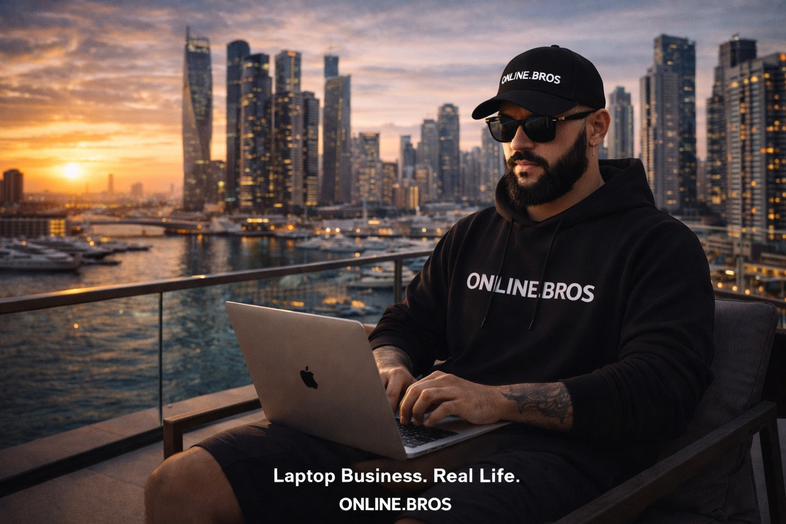 Mit KI Geld verdienen 2026: Der ultimative Guide für 10.000€/Monat (+ Praxisbeispiele)